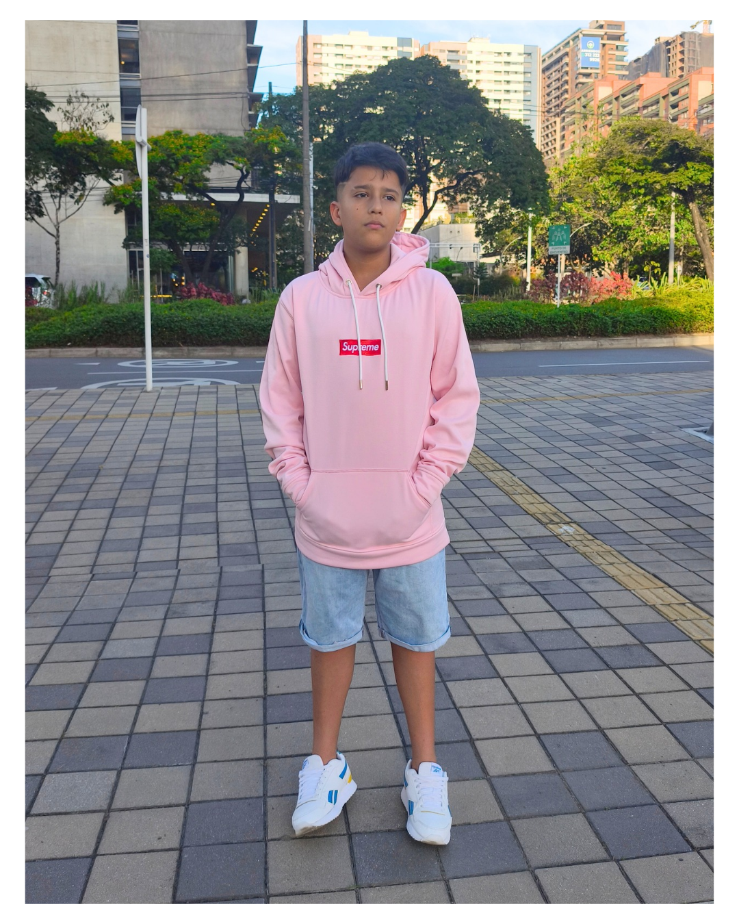 Buzo Supreme