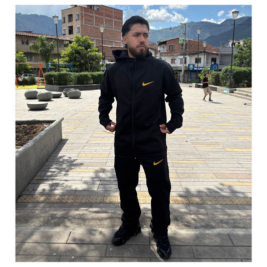 Conjunto Nike Nocta