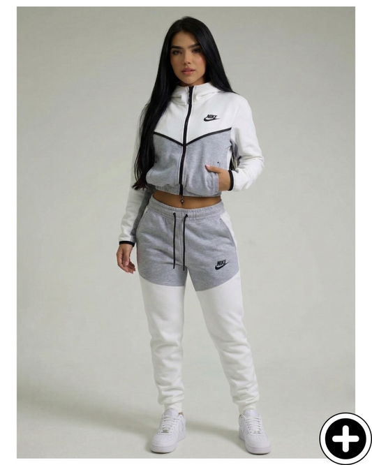 Conjunto Nike Tech