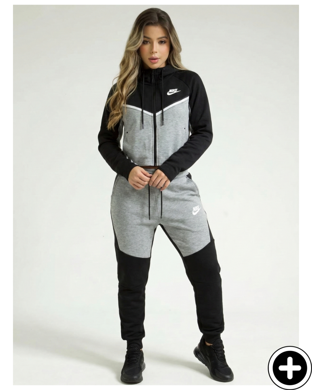 Conjunto Nike Tech Dama